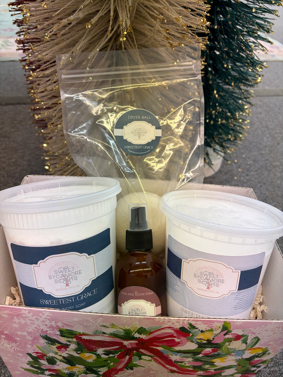 LAUNDRY BUNDLE #2 CHRISTMAS BASKET